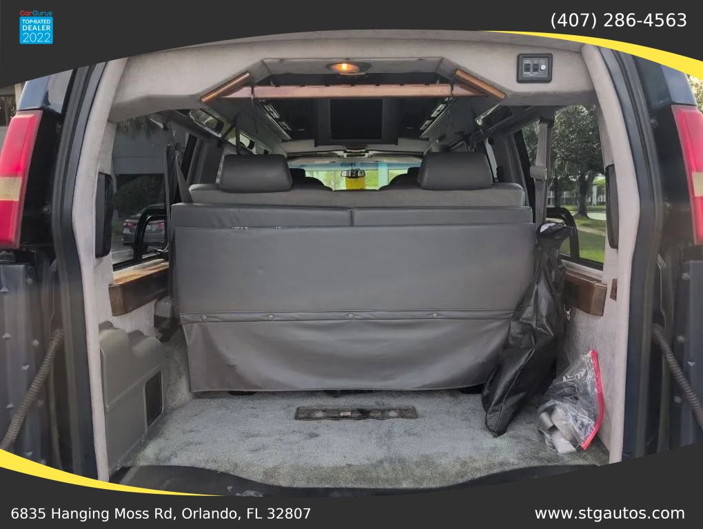 Used 2003 GMC Savana 3500 image 35