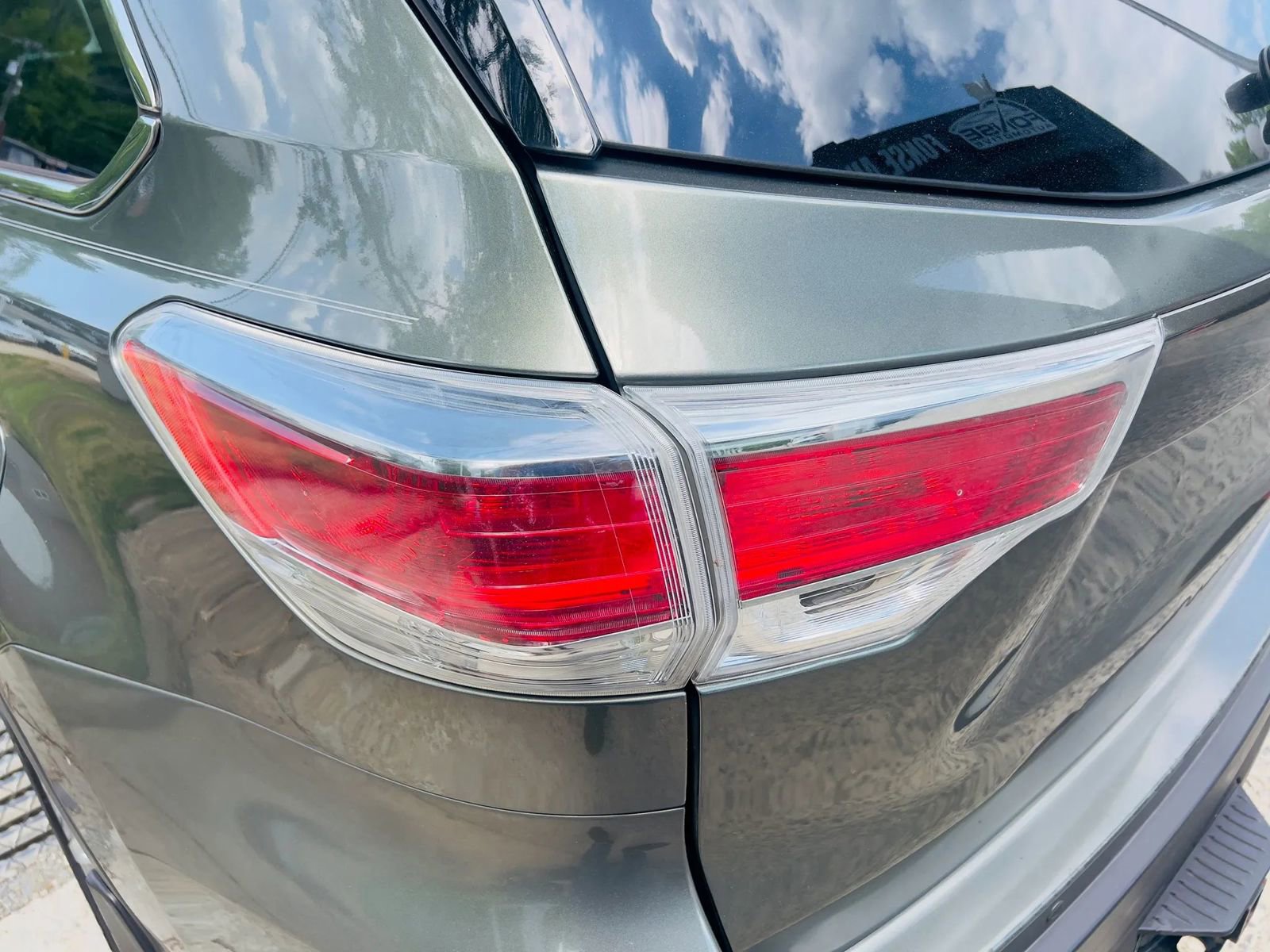 Used 2014 Toyota Highlander Limited Platinum AWD/4WD image 8