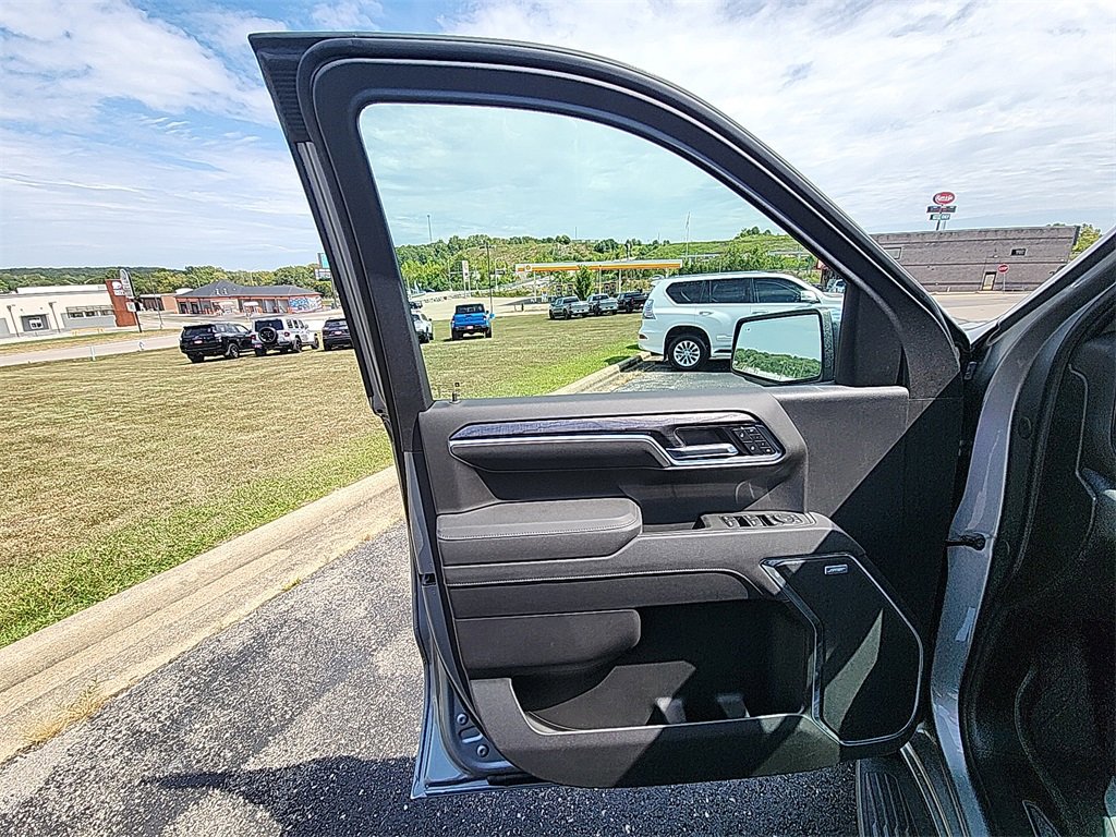 New 2026 Chevrolet Silverado 1500 LTZ w/ Technology Package image 14