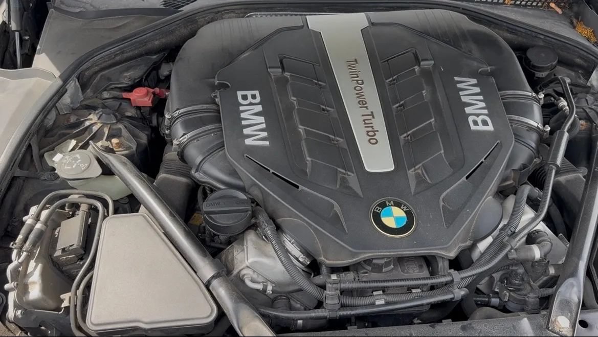 Used 2014 BMW 550i xDrive Sedan AWD/4WD image 35