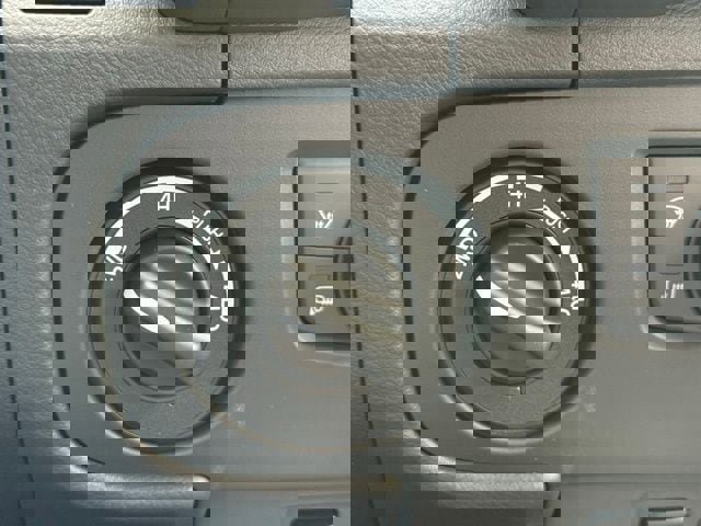 New 2026 Nissan Frontier SV w/ SV Convenience Package image 31