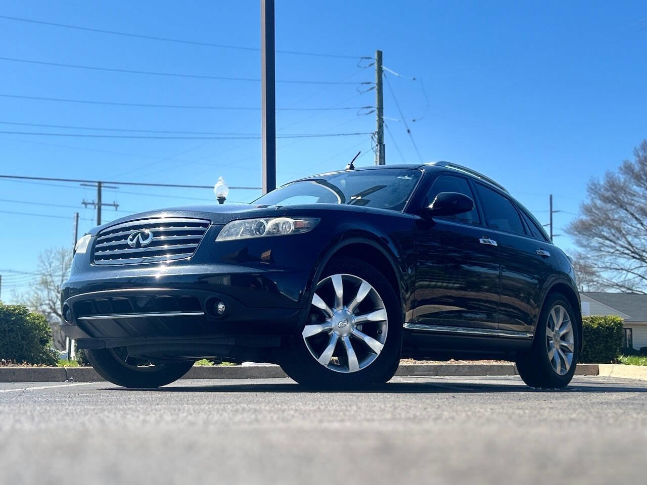 Used 2008 INFINITI FX35 2WD w/ Technology Pkg image 2