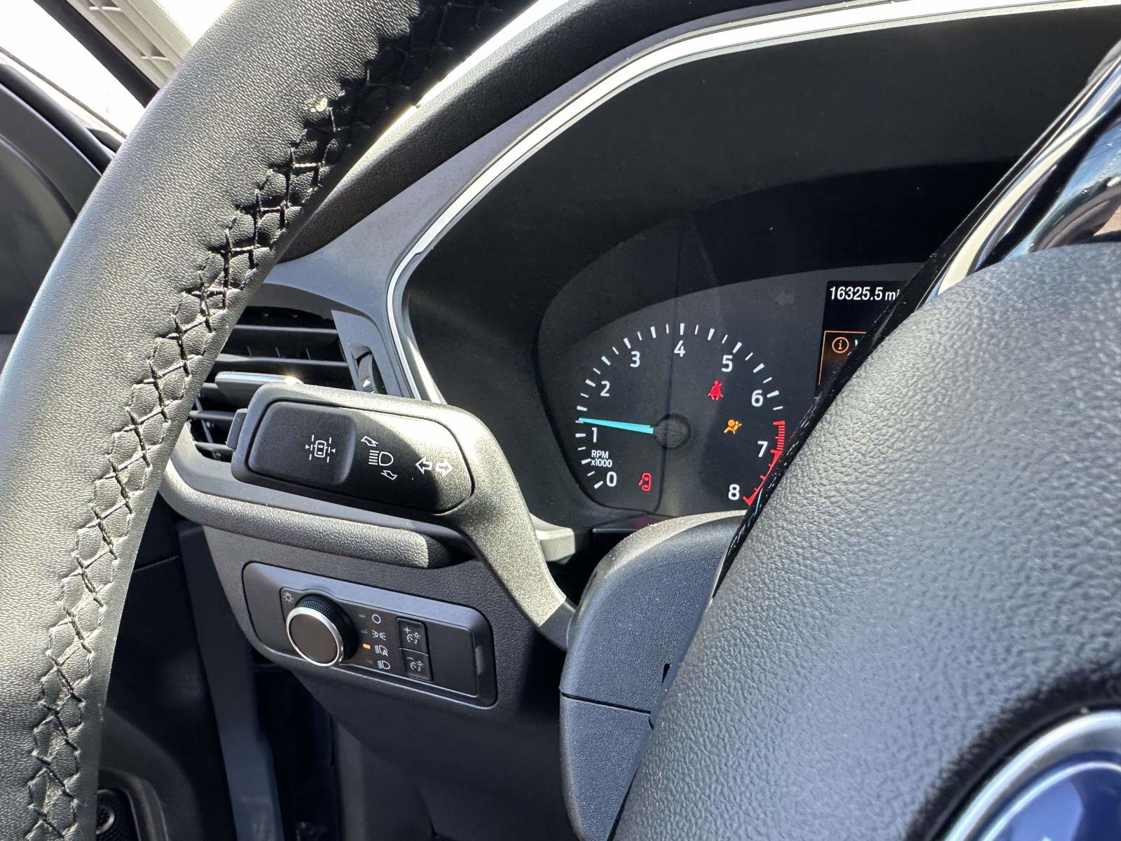 Certified 2022 Ford Escape SE w/ Cold Weather Package image 30