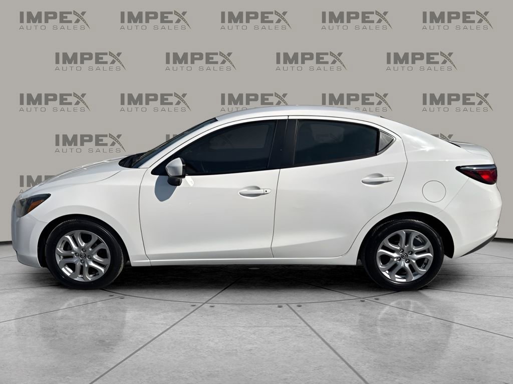 Used 2016 Scion iA FWD image 2