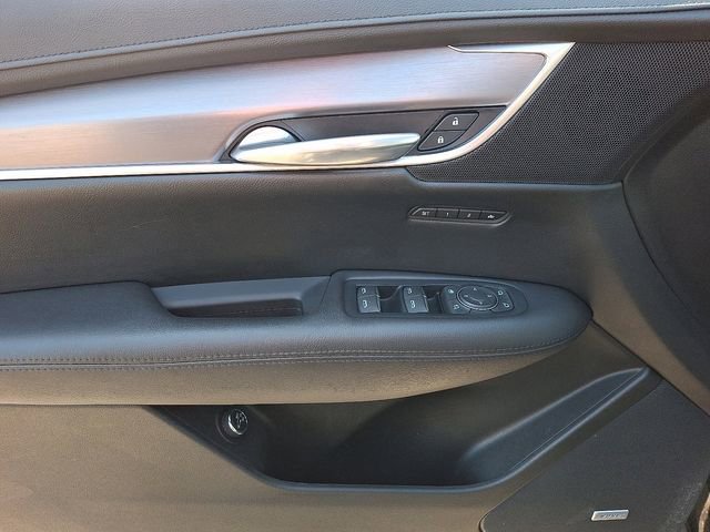 Used 2019 Cadillac XT5 Premium Luxury image 13