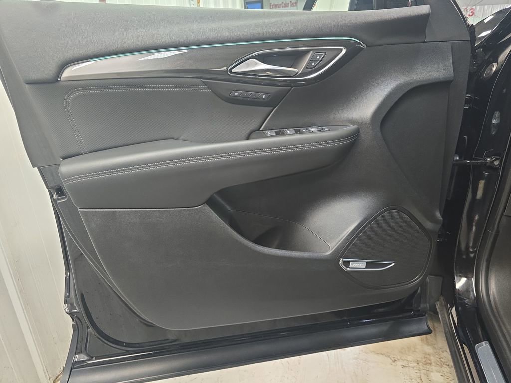 Certified 2025 Buick Envision Preferred image 14