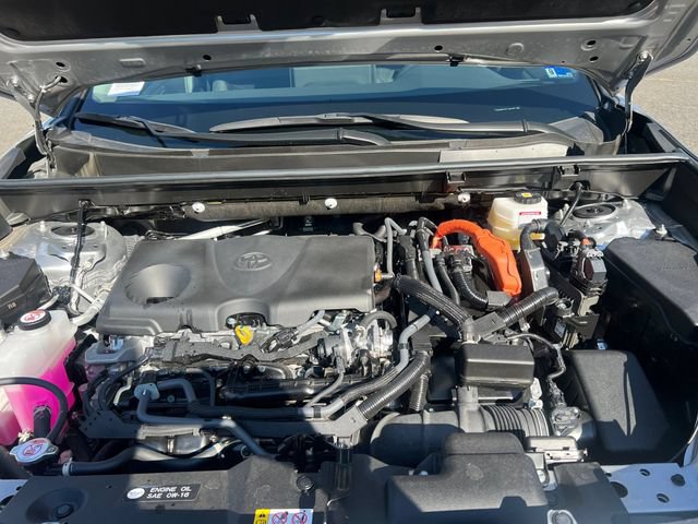 Used 2025 Toyota RAV4 XLE AWD/4WD image 20