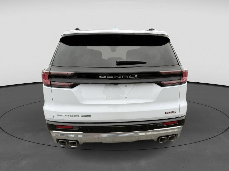 New 2026 GMC Acadia Denali image 5