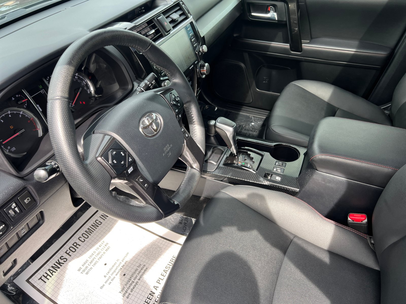Used 2020 Toyota 4Runner TRD Off-Road Premium w/ Moonroof Package AWD/4WD image 10