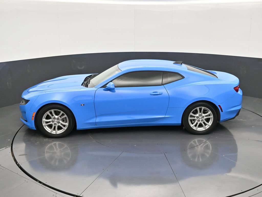 Used 2023 Chevrolet Camaro LS RWD image 13
