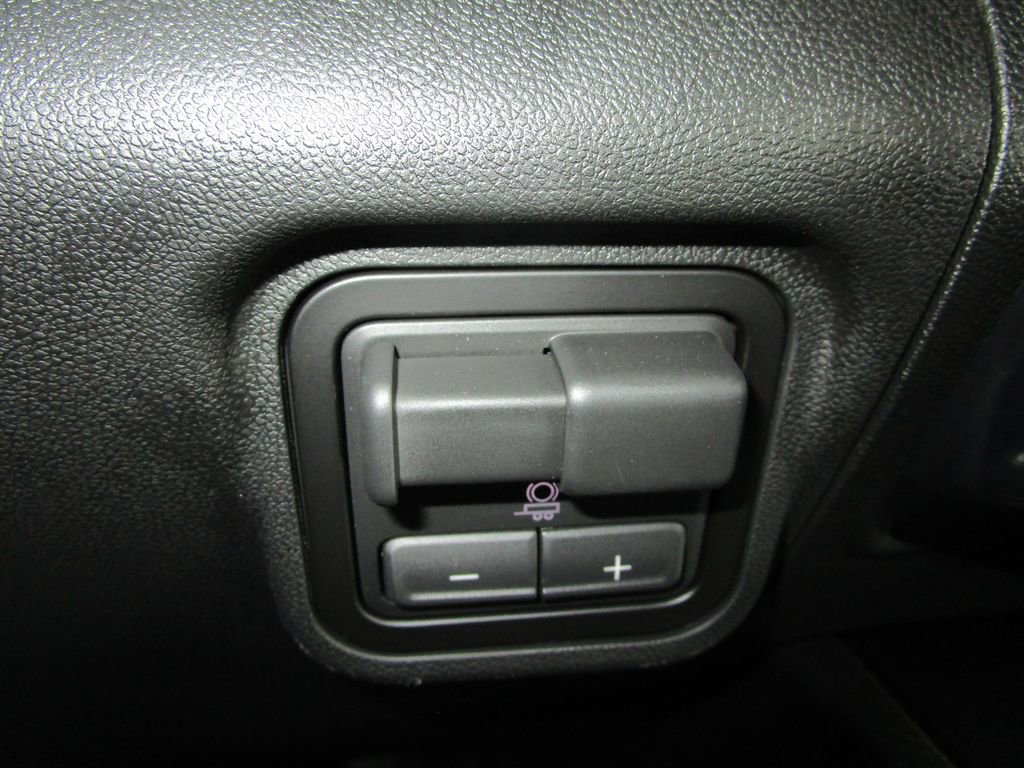 New 2026 GMC Hummer EV 4x4 Crew Cab image 42