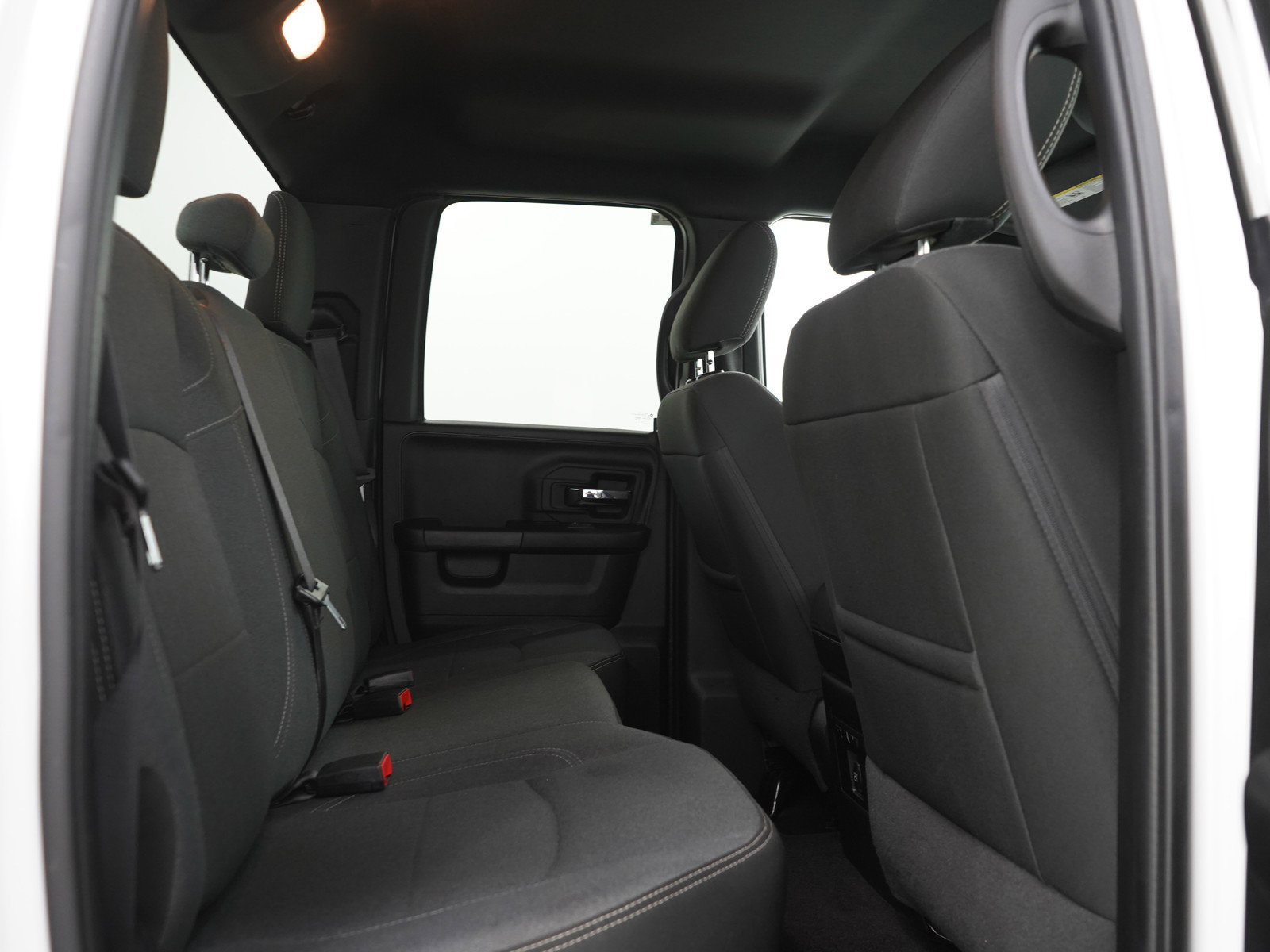 Used 2022 RAM 1500 Classic Warlock w/ Trailer & Traction Group AWD/4WD image 12