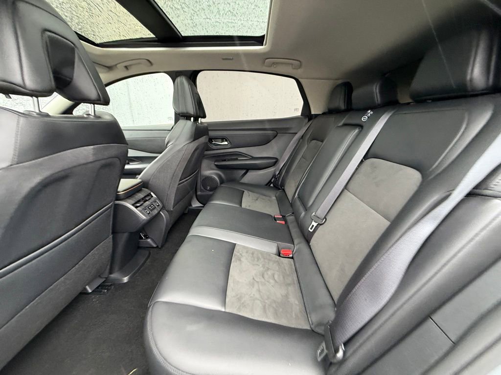 Certified 2023 Nissan Ariya AWD image 18