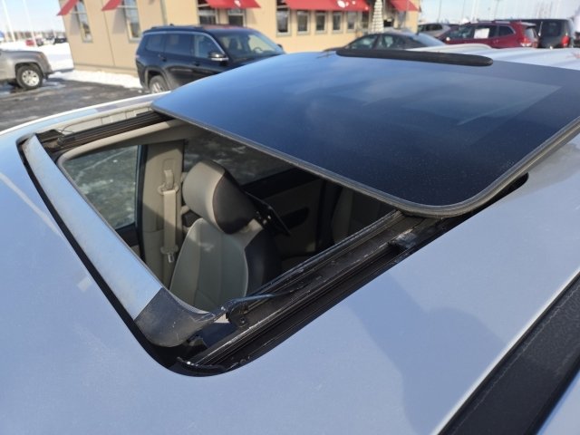 Used 2021 Kia Sedona EX w/ EX Premium Package image 3