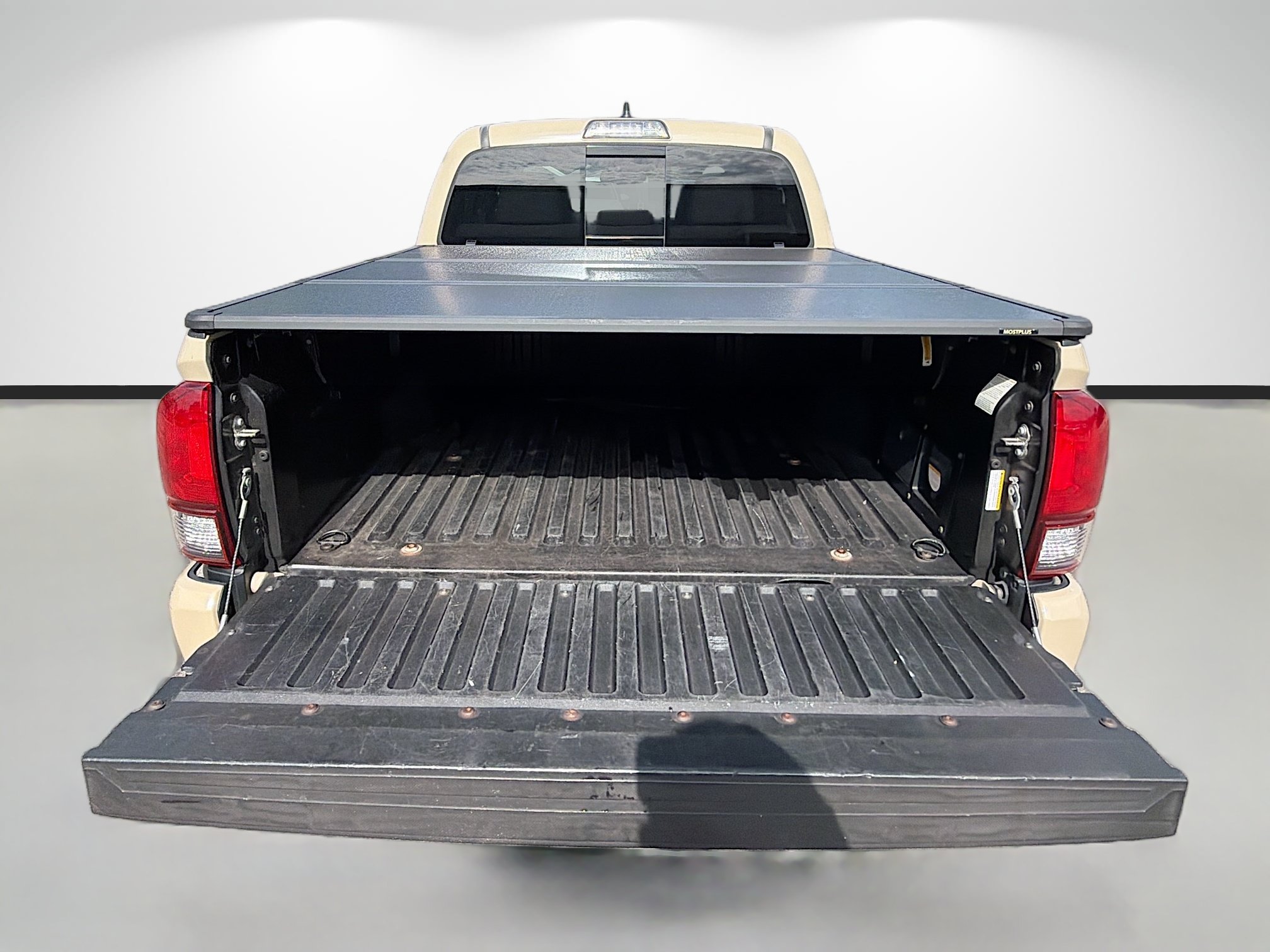 Used 2019 Toyota Tacoma TRD Sport RWD image 11