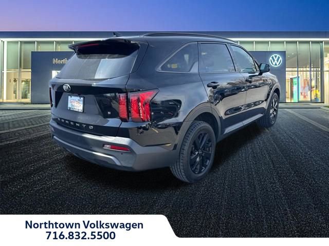 Used 2021 Kia Sorento S image 3