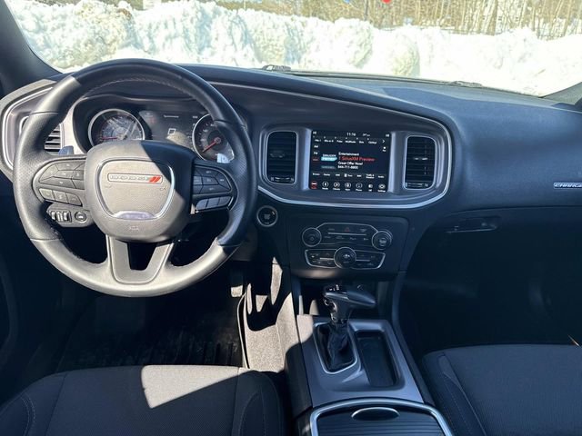 Used 2019 Dodge Charger SXT image 15