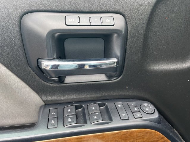 Used 2014 Chevrolet Silverado 1500 LTZ image 17