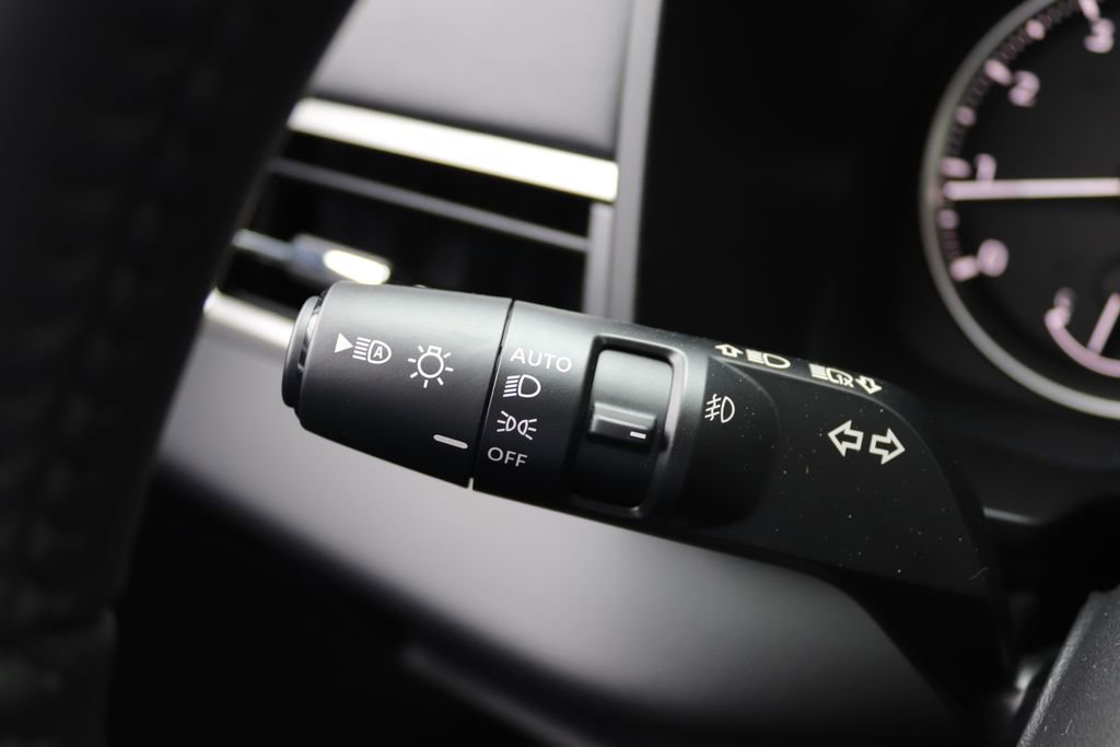 New 2026 Mitsubishi Outlander AWD image 15