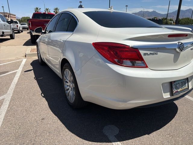 Used 2012 Buick Regal Leather FWD image 4