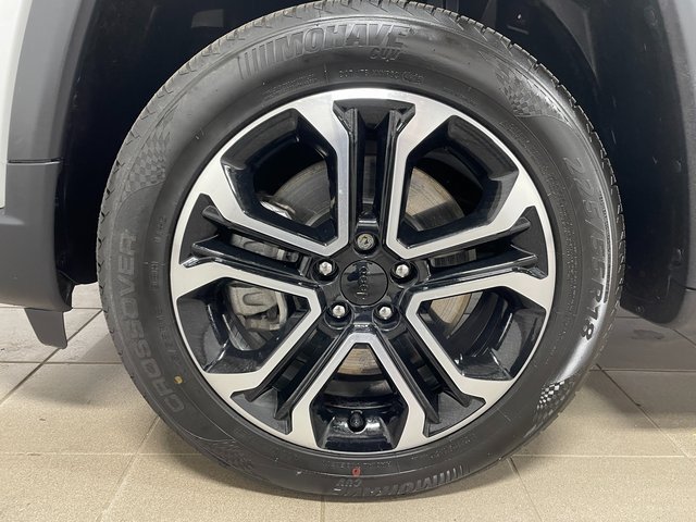 Used 2024 Jeep Compass Limited AWD/4WD image 7