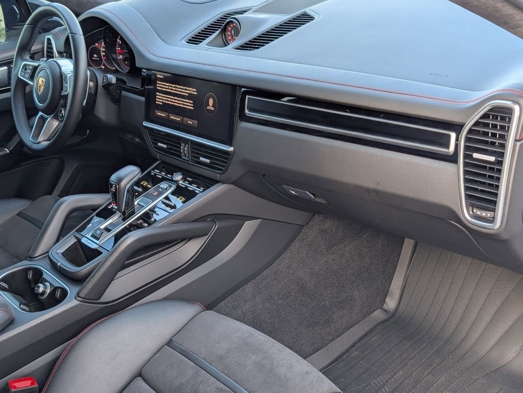 Certified 2022 Porsche Cayenne GTS image 13