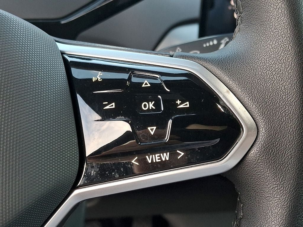 Certified 2023 Volkswagen ID.4 Pro RWD image 22