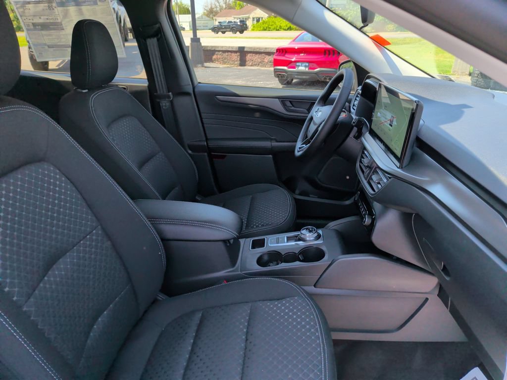 New 2026 Ford Escape Active w/ Tech Pack #1 AWD/4WD image 16