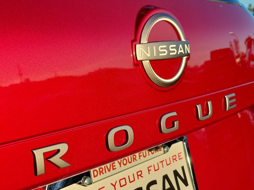New 2026 Nissan Rogue SV w/ Cold Weather Package FWD image 16