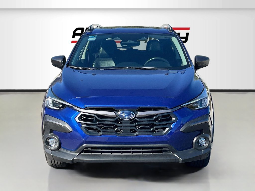 Used 2025 Subaru Crosstrek 2.5i Limited w/ Crosstrek Mirror Package AWD/4WD image 2
