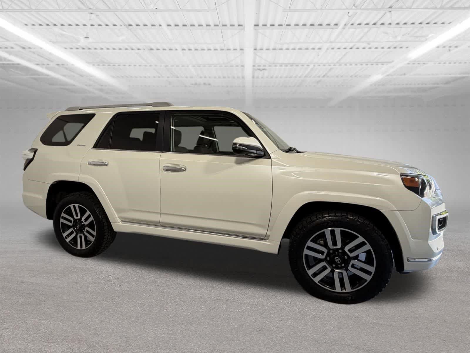Used 2023 Toyota 4Runner Limited AWD/4WD image 7