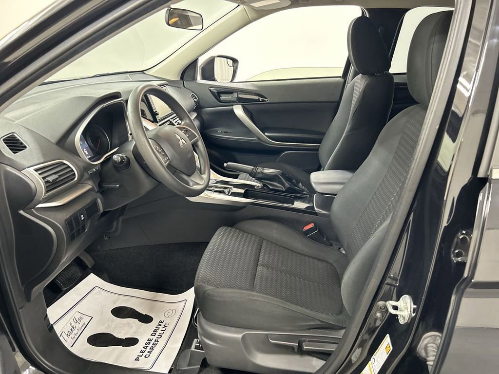 Used 2020 Mitsubishi Eclipse Cross ES AWD/4WD image 9