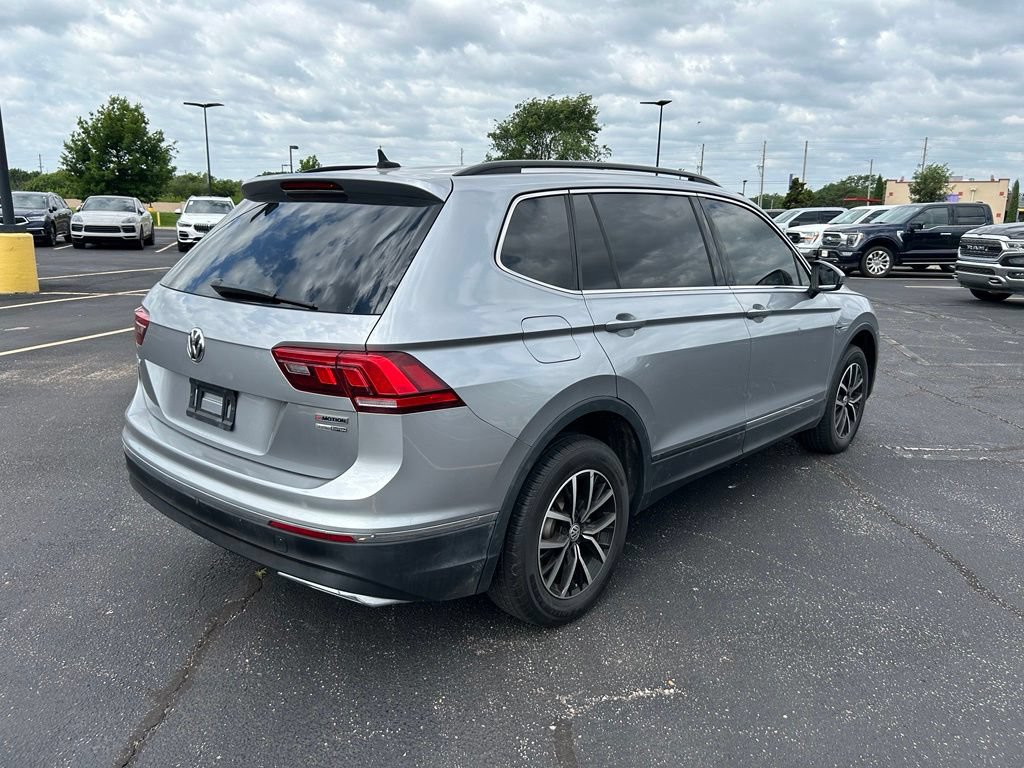 Used 2021 Volkswagen Tiguan SEL AWD/4WD image 9