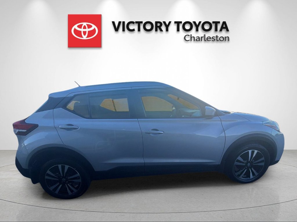 Used 2020 Nissan Kicks SV FWD image 6