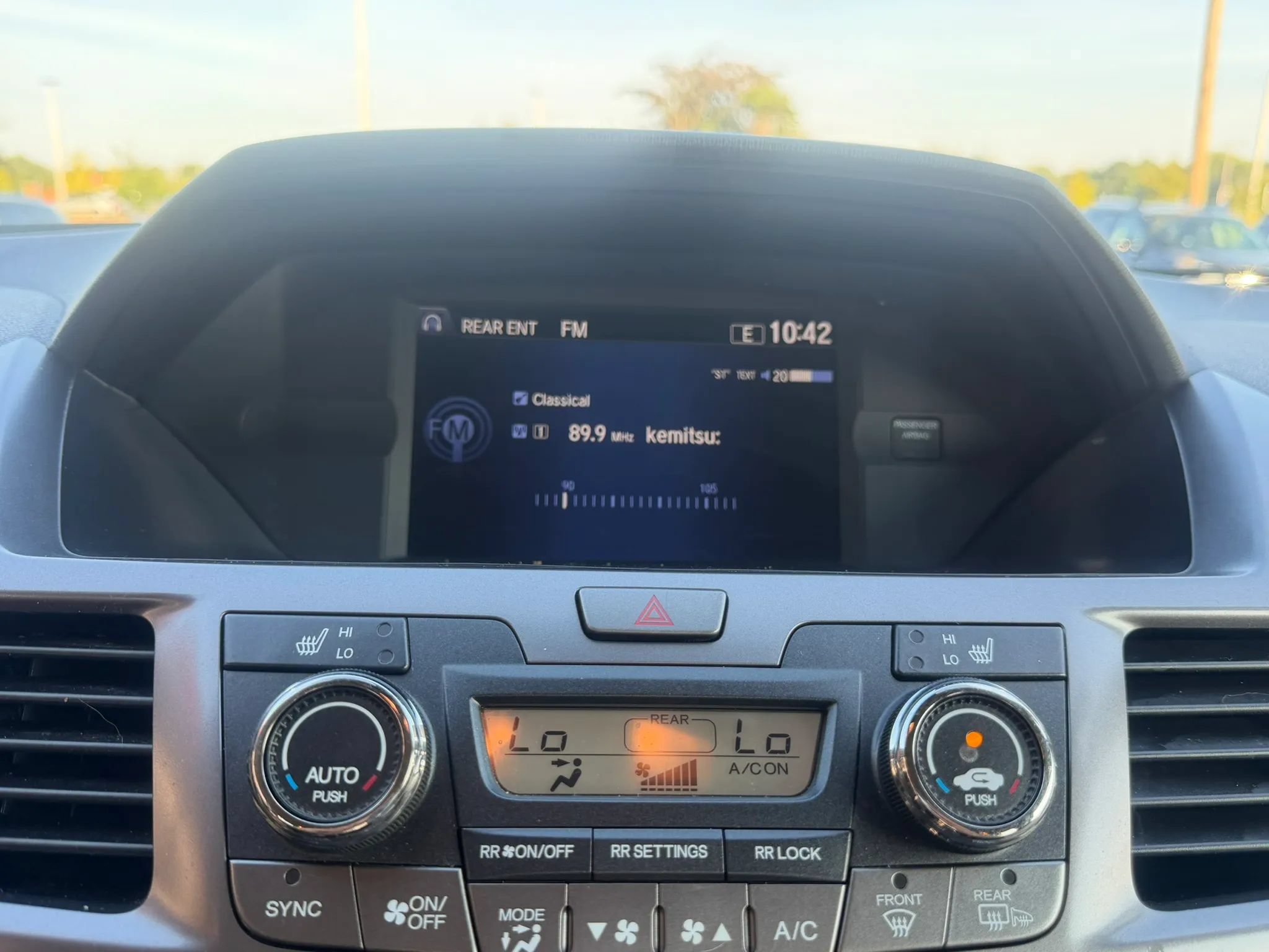 Used 2014 Honda Odyssey EX-L image 25