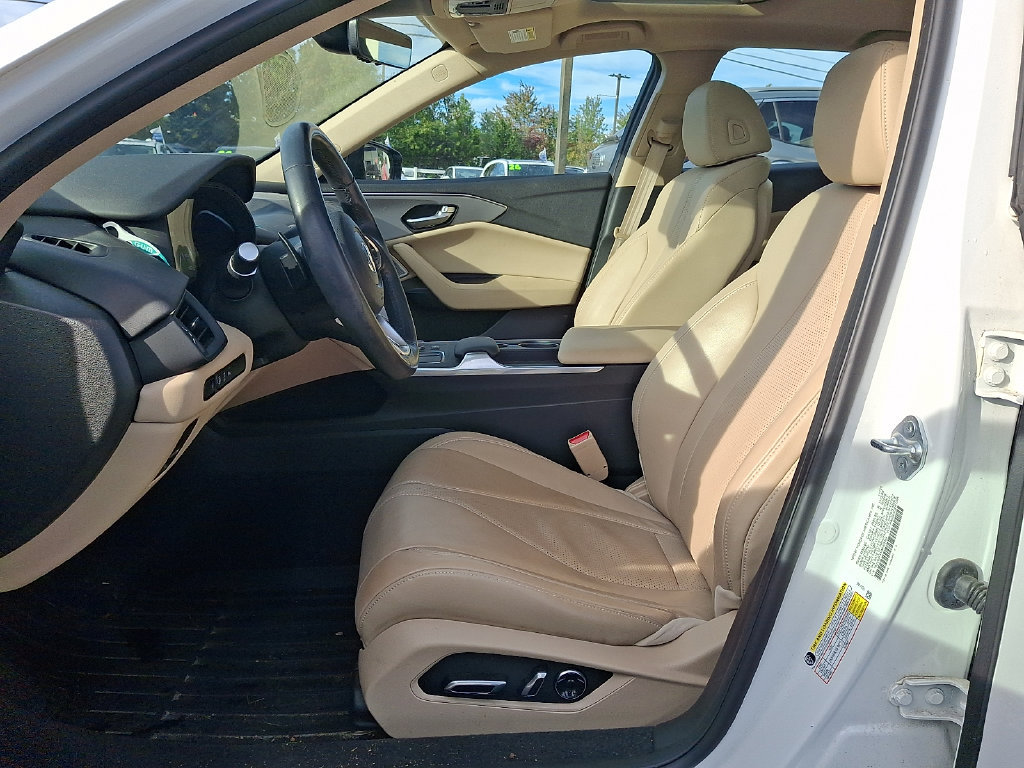 Used 2021 Acura TLX w/ Technology Package FWD image 13