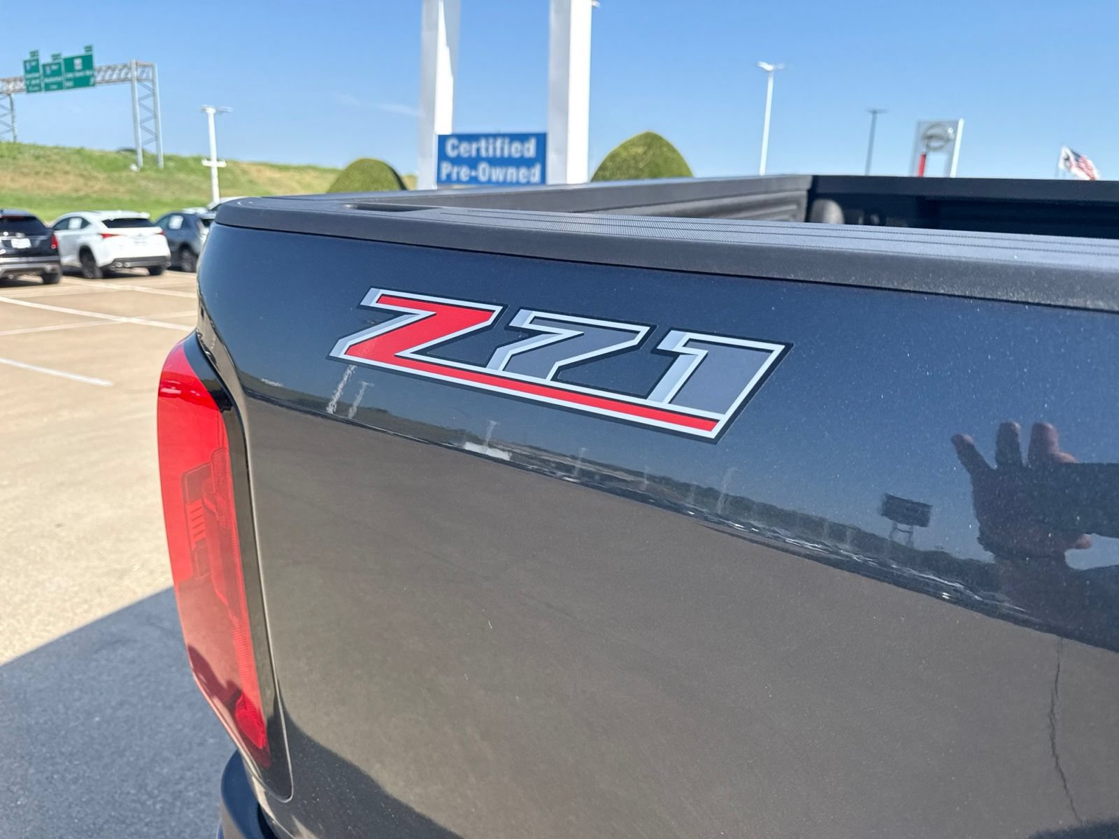 Used 2020 Chevrolet Colorado Z71 RWD image 6