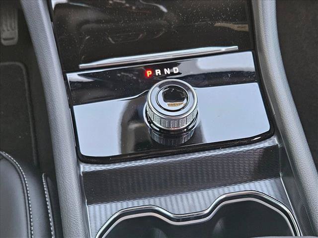 New 2025 Jeep Grand Cherokee Limited w/ Luxury Tech Group II RWD image 13