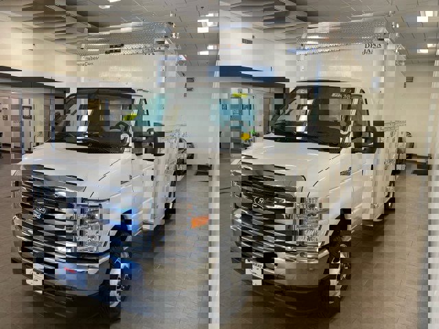 New 2026 Ford E-450 and Econoline 450 Super Duty w/ Power Equipment Group image 4