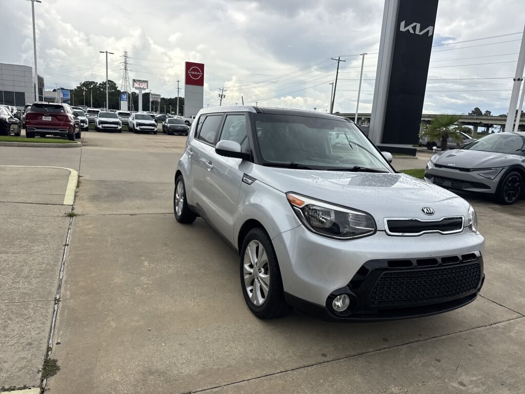 Used 2016 Kia Soul + w/ Primo Package FWD image 9