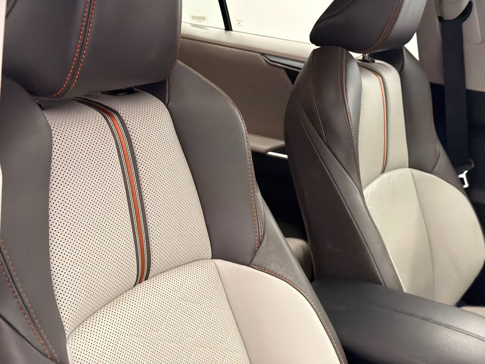 Used 2019 Toyota RAV4 Adventure w/ Cold Weather Package image 11