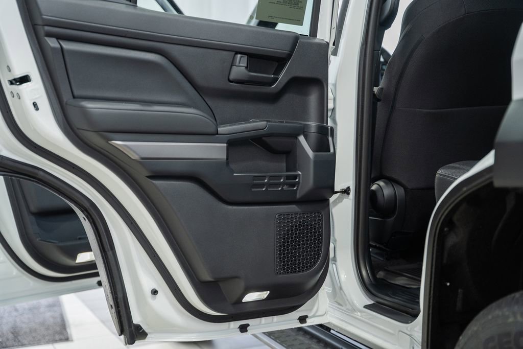 New 2026 Toyota 4Runner SR5 image 34