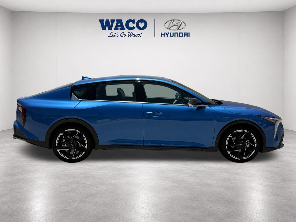 Used 2025 Kia K4 GT-Line w/ GT-Line Premium Package FWD image 9