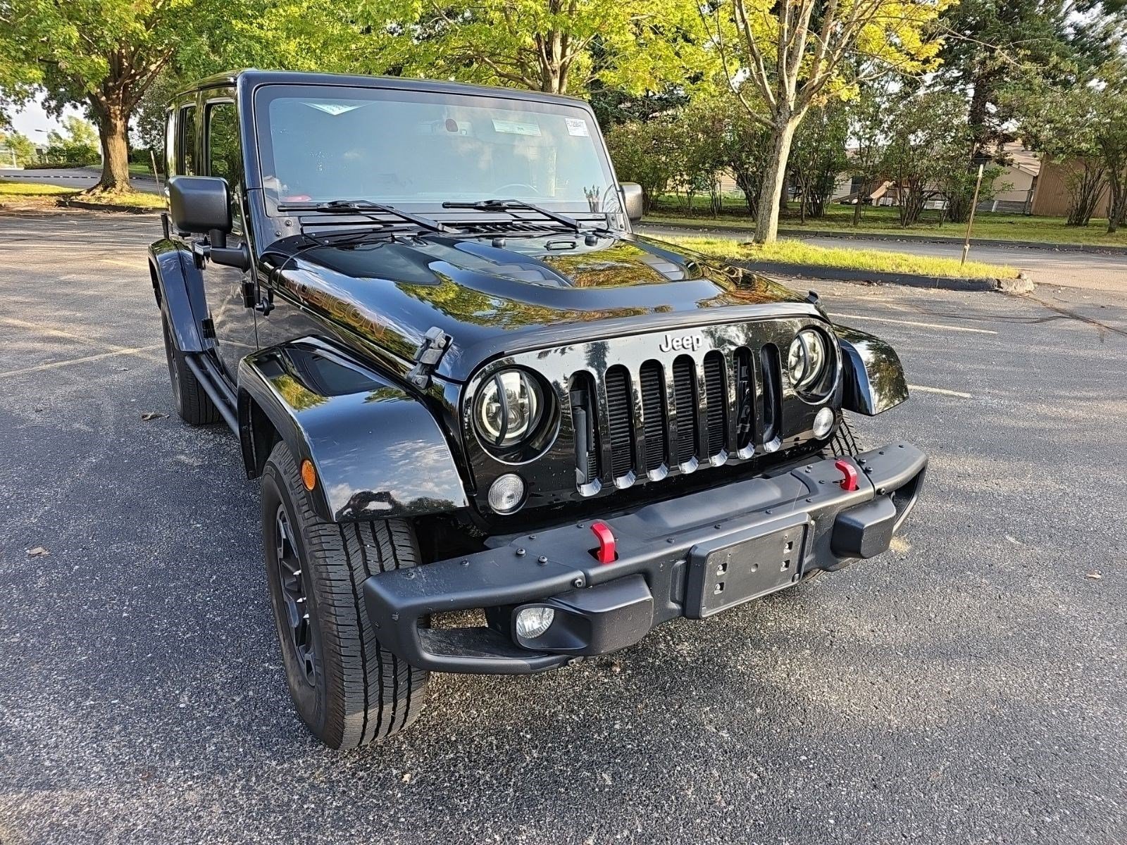 Used 2015 Jeep Wrangler Unlimited Rubicon AWD/4WD image 8