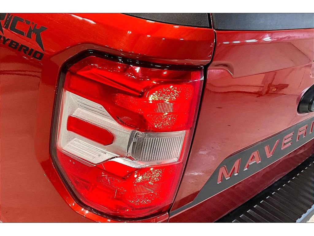 Used 2024 Ford Maverick XL image 30