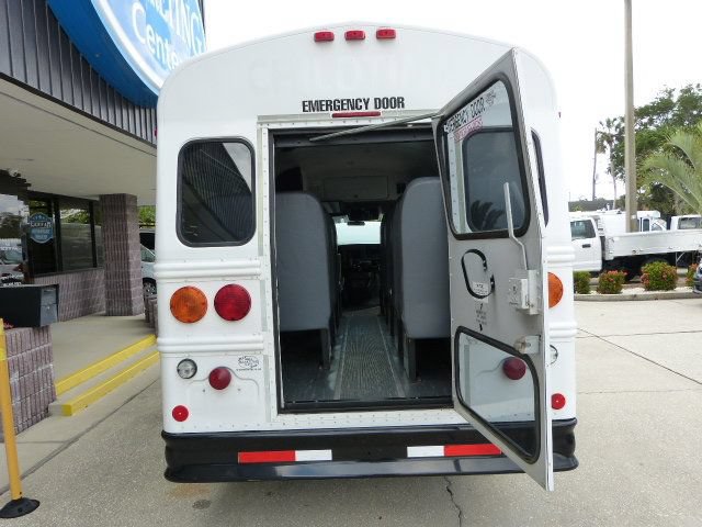 Used 2007 Chevrolet Express 3500 w/ School Bus Package RWD image 13
