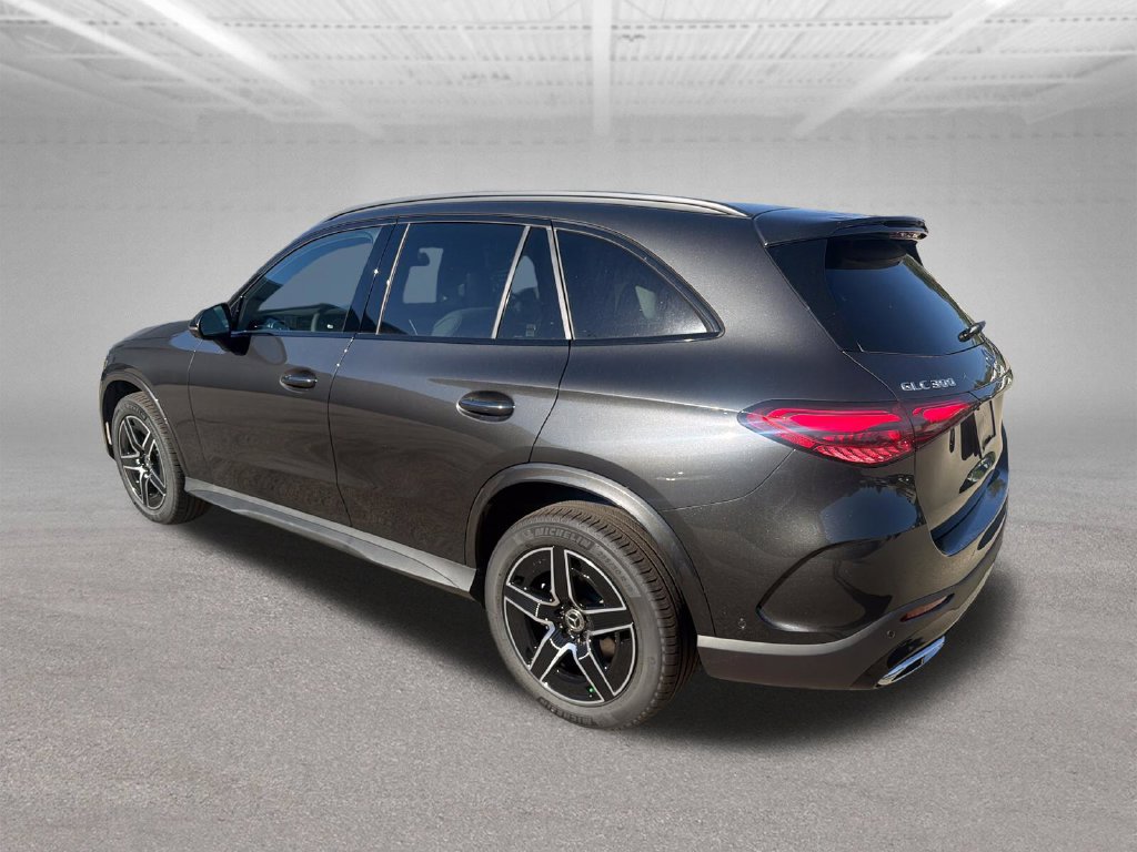 New 2027 Mercedes-Benz GLC 300 4MATIC image 3