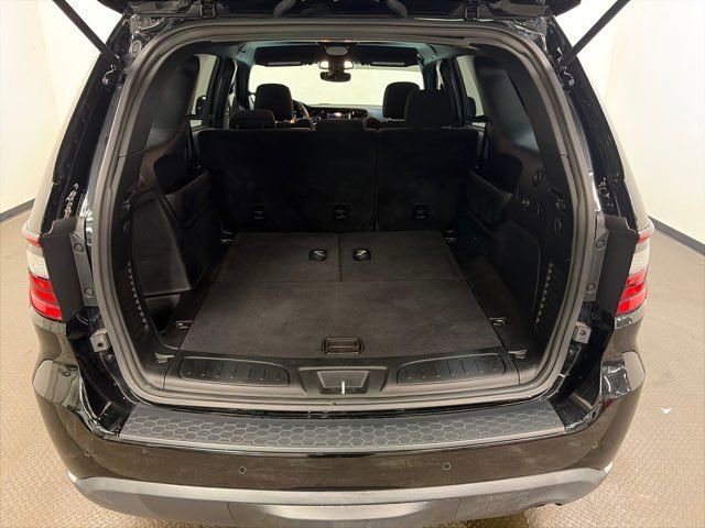 Used 2023 Dodge Durango AWD image 12