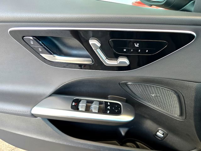 Used 2025 Mercedes-Benz C 300 4MATIC Sedan image 18