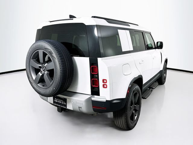 New 2025 Land Rover Defender 110 S AWD/4WD image 5